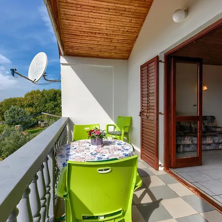 Fuer 22 Personen Mit Pool 아파트